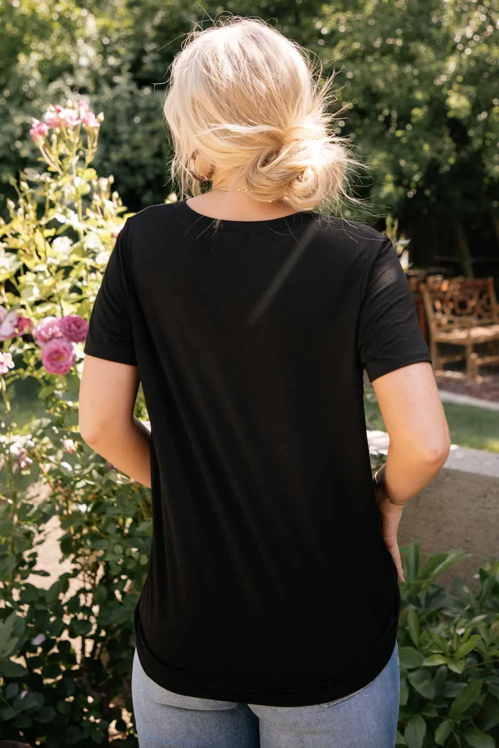 Essentials V Neck Tee in Black