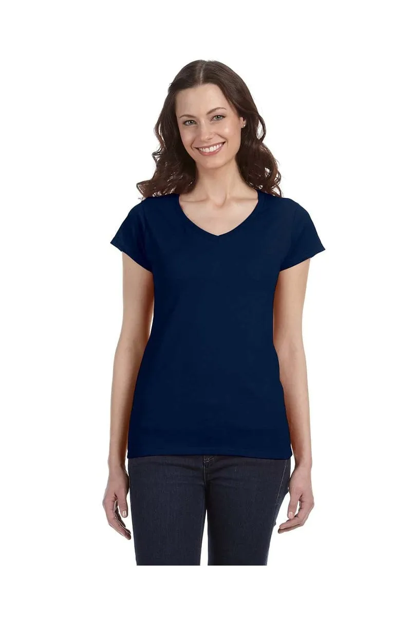 Gildan G64VL: Softstyle Fitted V-Neck T-Shirt