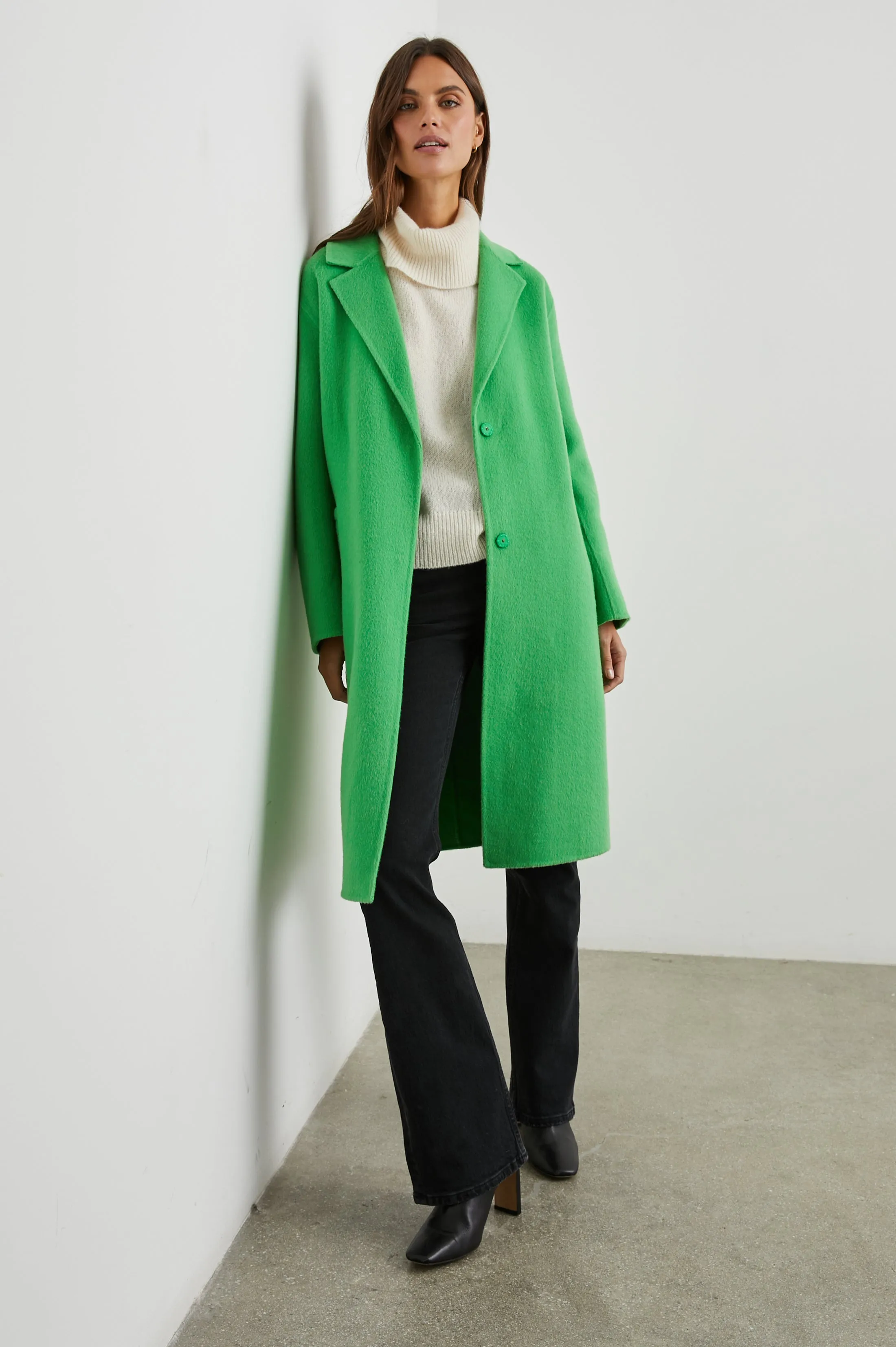 LORE COAT - GREEN APPLE