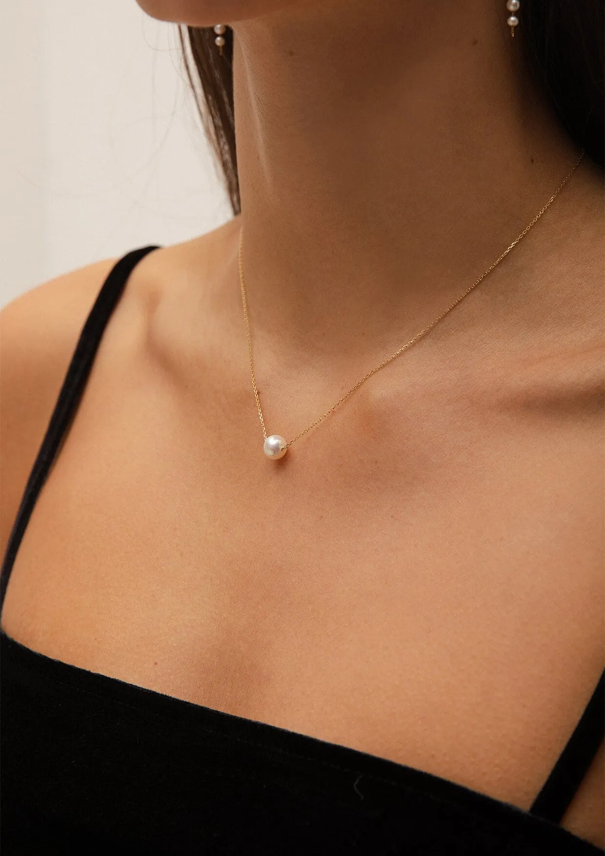 Moon Gold Pearl Necklace