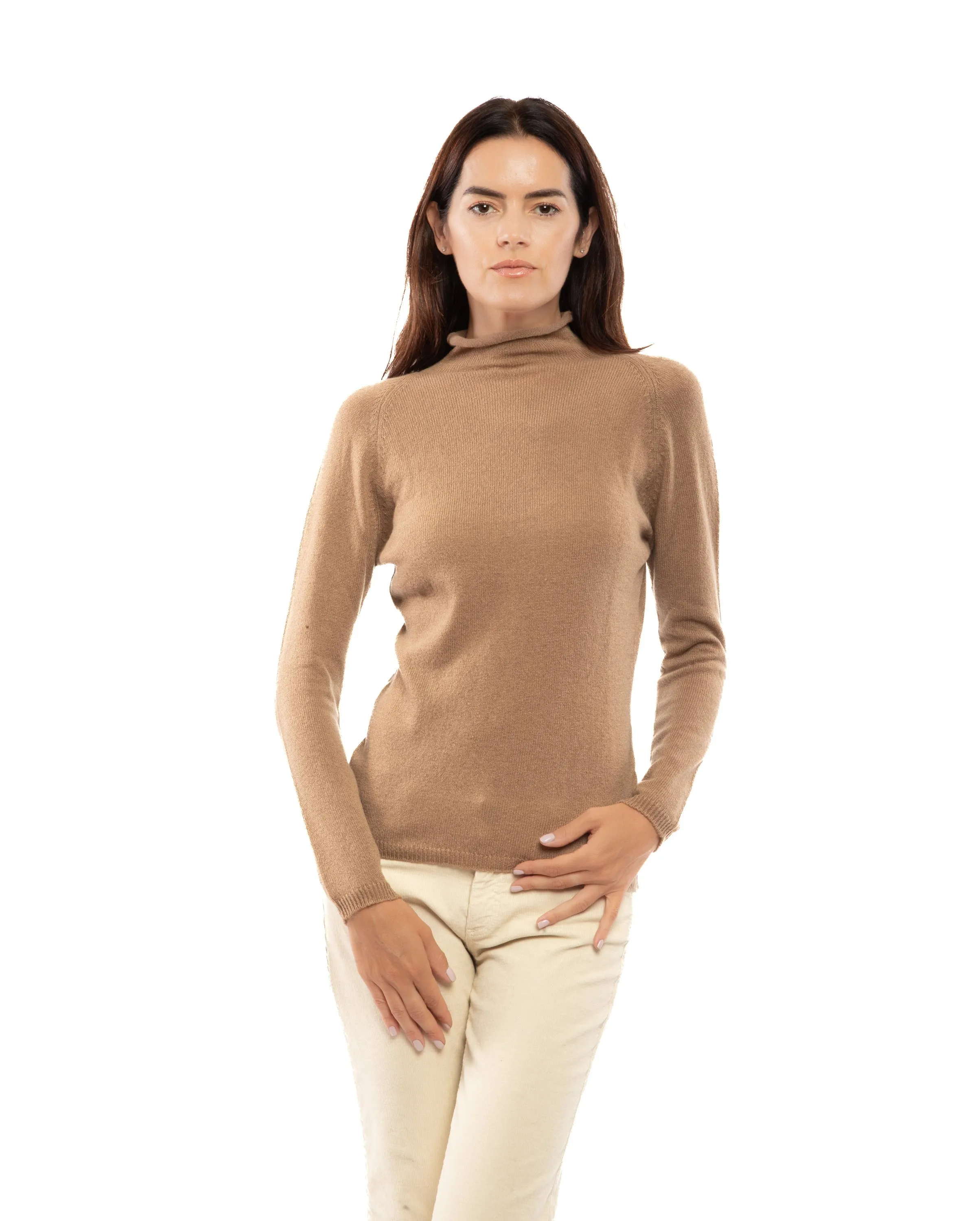 NEW FALL 24 - Women's Ultralight Cashmere Raglan Turtleneck Off-White